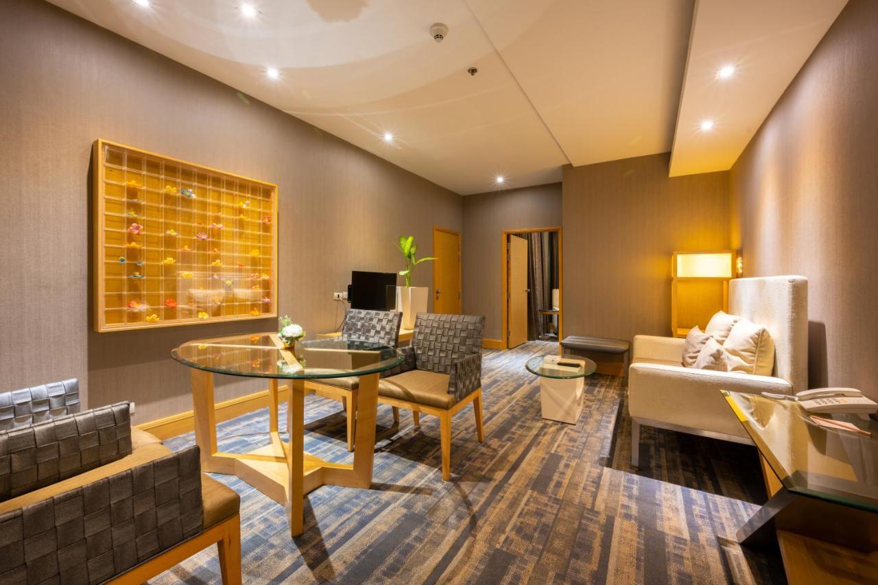 Grand Richmond Stylish Convention Hotel Nonthaburi Exterior foto